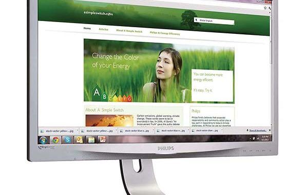 Una pantalla de ordenador que ayuda a corregir la postura
