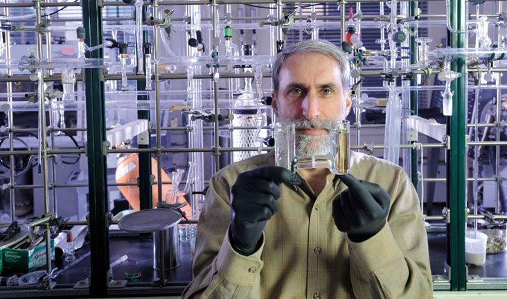 Inventada la “Hoja artificial” que convierte luz solar en combustible