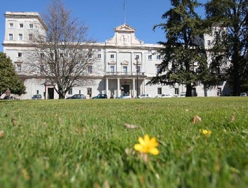 Universidad de Navarra premiada por la promoción de la salud
