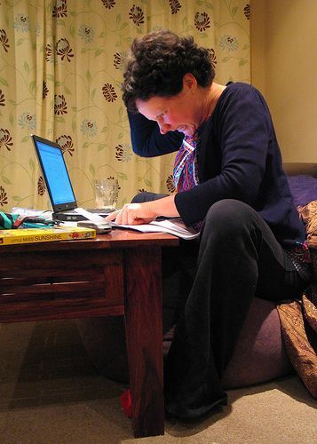 Trabajar hasta tarde puede afectar a tu cerebro