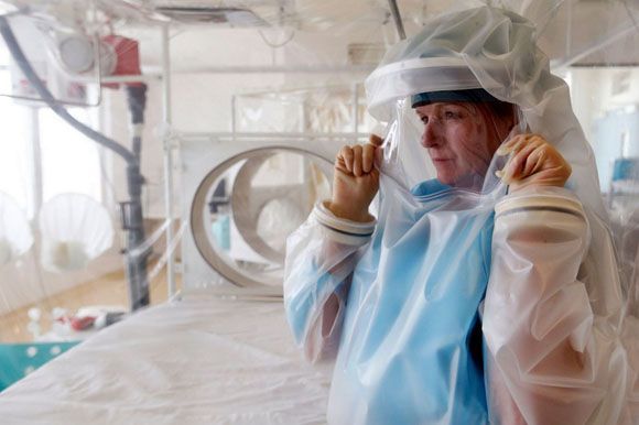 Comunicado de ASEPAL: Los Equipos de Protección Individual y su uso frente a la Enfermedad por Virus de Ébola