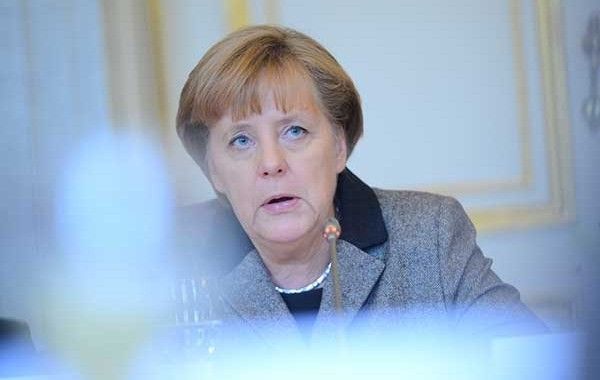 Merkel quiere impulsar en el G7 la mejora de la seguridad laboral mundial
