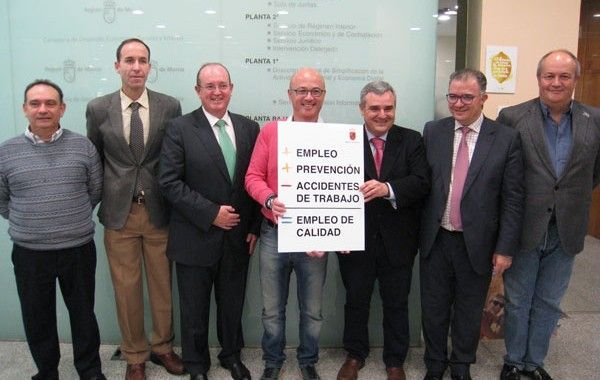 ASPRAMUR trabaja con la Consejería de Empleo de la Región por la mejora de la prevención