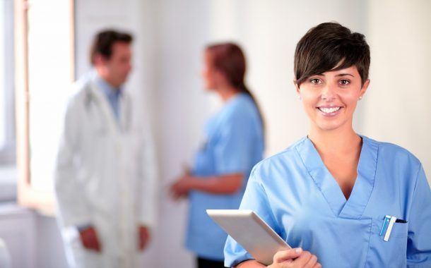 Un trabajo exigente físicamente y la hipertensión podría triplicar el riesgo de enfermedad cardiaca