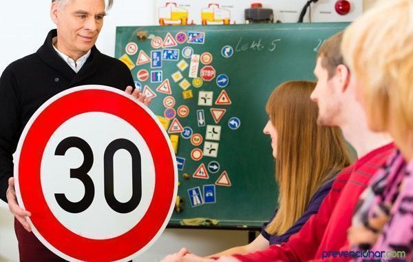 La educación vial: Un enfoque didáctico y pedagógico