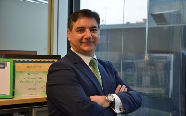 Javier Mota, un director de seguridad y salud pegado al negocio
