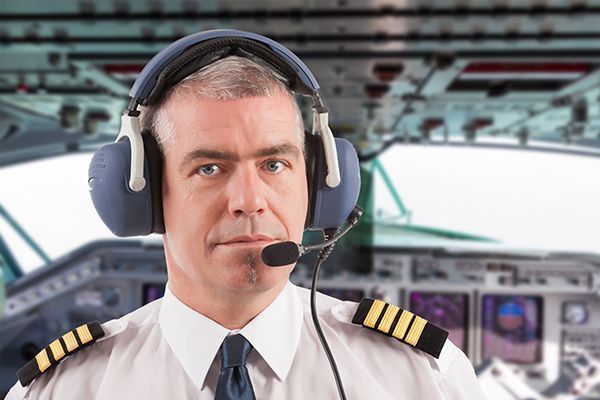 Proponen pruebas médicas más rigurosas a pilotos