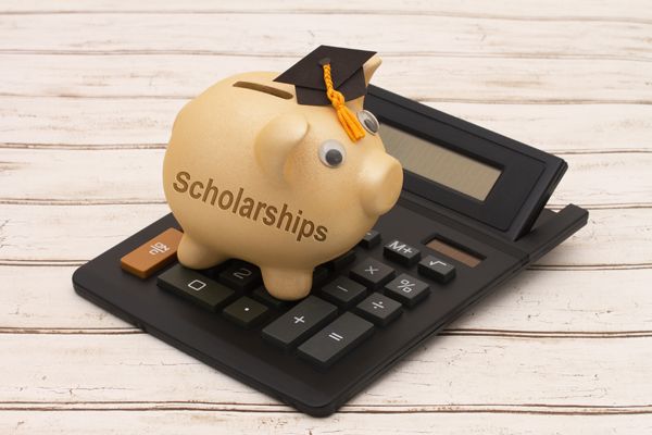 becas