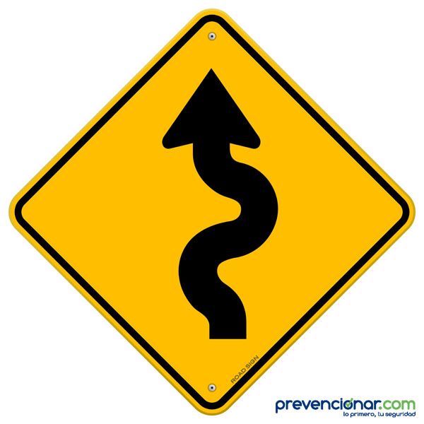 5 PrevenConsejos para trazar curvas con seguridad