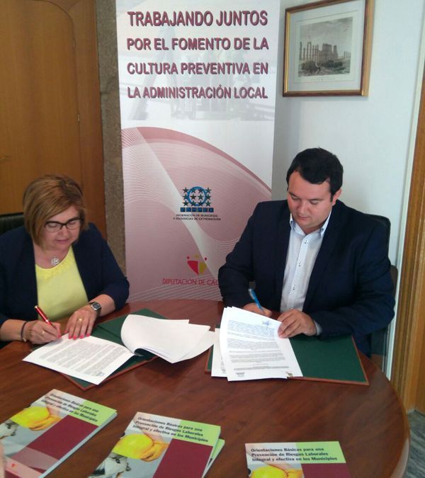 FEMPEX y la Diputación de Cáceres firman un convenio de prevencion de riesgos laborales