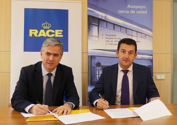 Asepeyo y el RACE firman un acuerdo para mejorar la Seguridad Vial en el entorno laboral