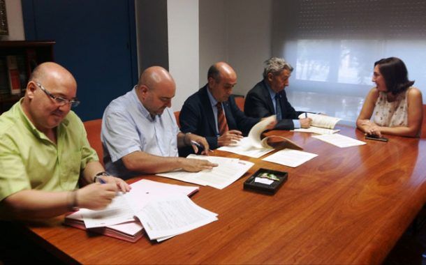 El Gobierno de Aragón y los agentes sociales renuevan su colaboración contra los riesgos laborales