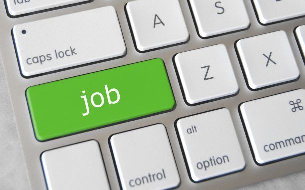 ¿ Sabes que te pregunta Apple para trabajar contigo ?