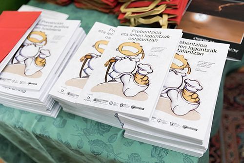 Descarga el libro “Prevención y primeros auxilios en hostelería”