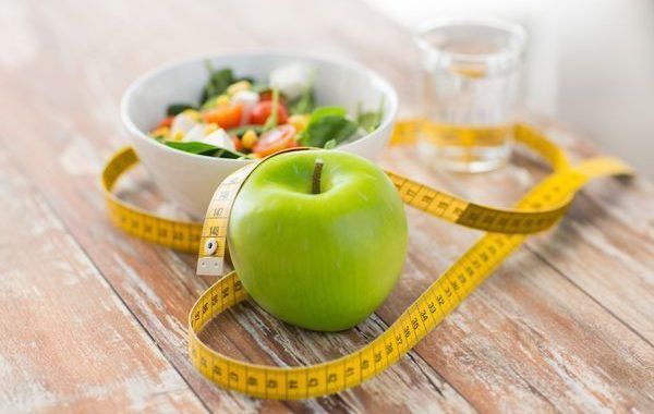 Estudio revela que promover la alimentación saludable en el trabajo puede elevar el PIB anual hasta en un punto