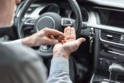 Las drogas al volante matan