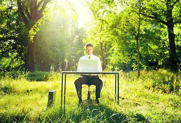 Trucos para crear un espacio de trabajo saludable