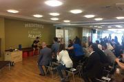 Más de 30 empresas comparten ejercicios para una vida laboral saludable en un taller de AICA