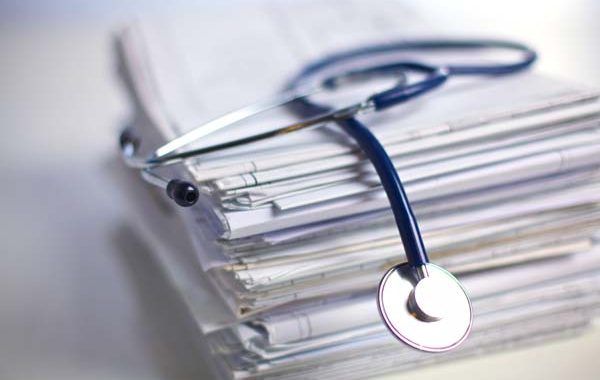 El Supremo fija cuándo es obligatorio el reconocimiento médico de la empresa