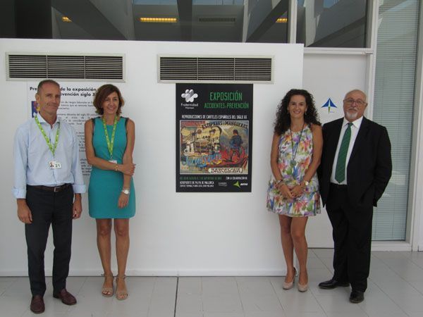 El aeropuerto de Palma de Mallorca alberga la exposición de carteles españoles de prevención del siglo XX