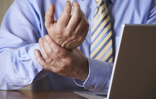 El Gobierno Canario activará un protocolo con Sanidad para detectar enfermedades profesionales