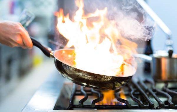 Libro de recetas para un trabajo seguro en hostelería ¡¡Consíguelo!!