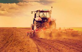 La formación teórico-práctica en el manejo del tractor pasa por la adaptación a la tarea