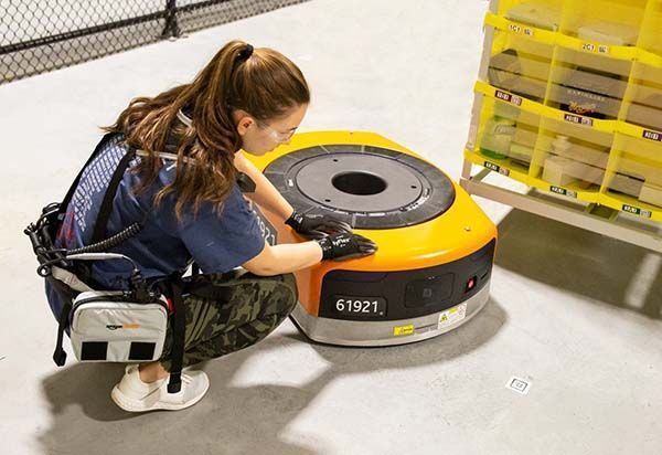 ¿Sabes como Amazon protege a sus empleados de accidentes laborales?
