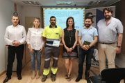 Hidrogea premia a dos empleados por sus ideas para mejorar la seguridad en su trabajo diario