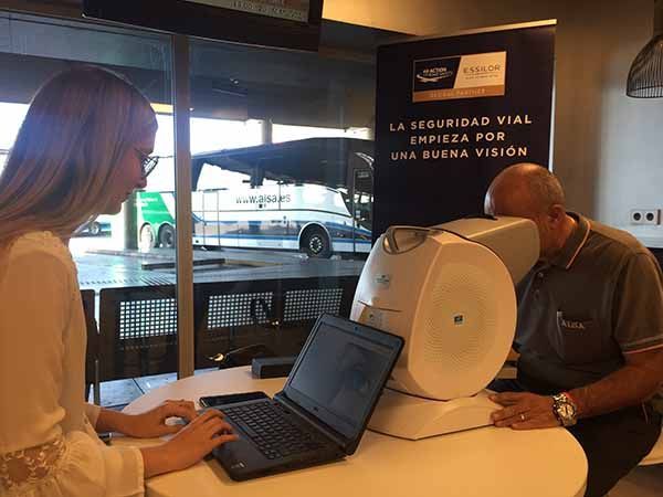 Essilor y ALSA se unen por la salud visual de sus conductores