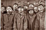 Fotos de Niños Trabajadores que cambiaron Leyes