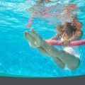 Ejercicios acuáticos para no perder la forma este verano