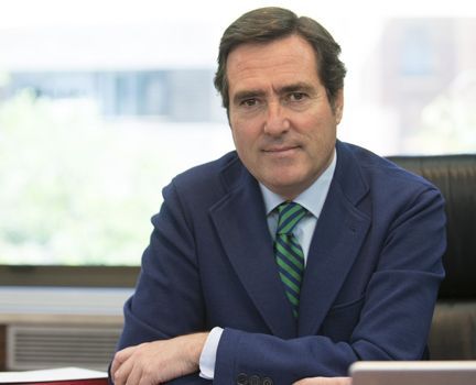 ANTONIO GARAMENDI LECANDA