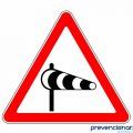 10 claves claves para conducir con viento