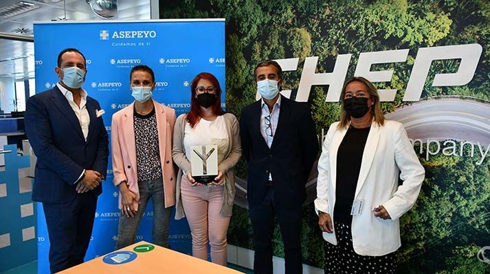 Asepeyo entrega el galardón a CHEP España por su primer premio en la IX Edición de los Premios Asepeyo Asepeyo entrega el galardón a CHEP España por su primer premio en la IX Edición de los Premios Asepeyo