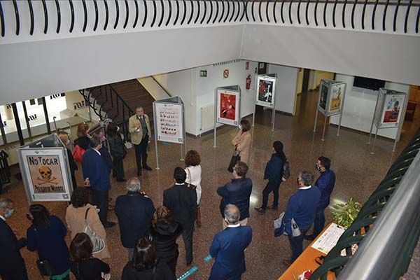 El ISSL de Murcia, parada de la muestra “Carteles de Prevención del siglo XX”