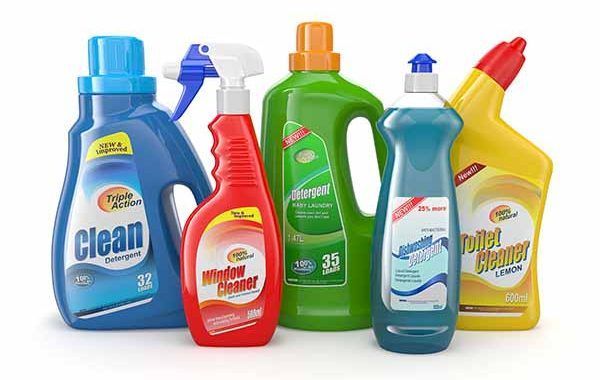 Mezclas peligrosas de productos en trabajos de limpieza
