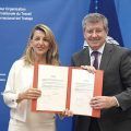 La ministra de Trabajo consigna en la OIT en Ginebra la ratificación de los Convenios 177 y 190