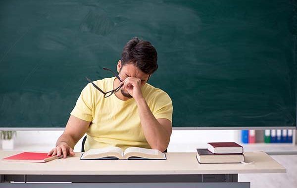 La construcción social del burnout en la profesión docente