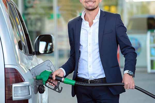 PrevenConsejos: Cómo ahorrar combustible conduciendo
