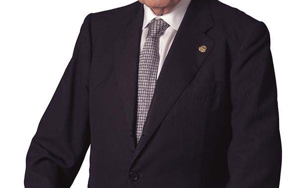 Juan Echevarría Puig cesa voluntariamente en la Presidencia de Mutua Universal