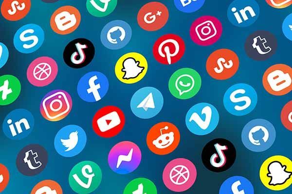 Redes Sociales Riesgos Laborales