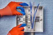 Trabajos eléctricos en instalaciones de baja tensión, recomendaciones preventivas