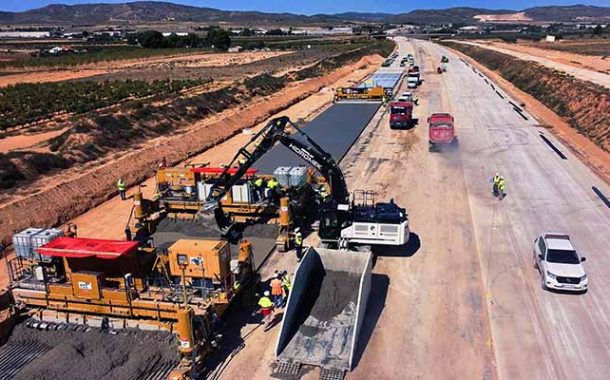 Cemex presente en la obra de la autovía más innovadora y sostenible de España