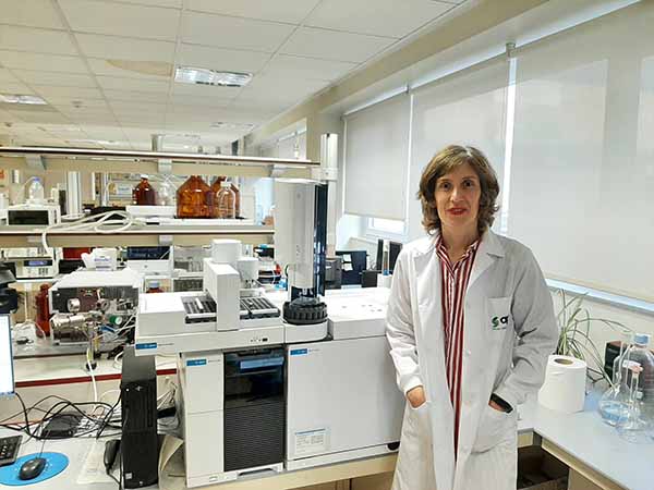 Rocío Aguilar es responsable técnico del laboratorio de Higiene Industrial que APA