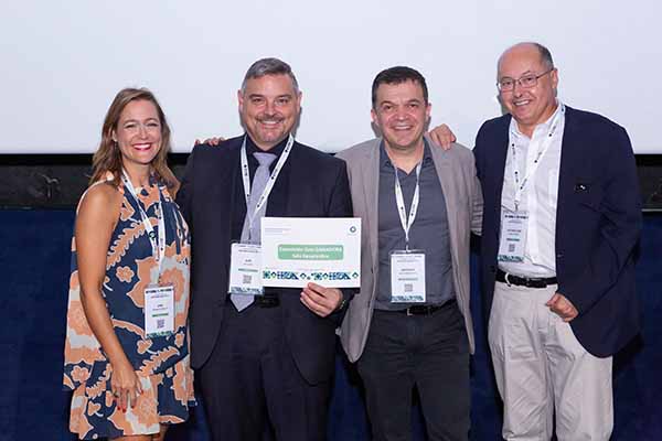 Luis Salgado Cabrero y Antonio Santander Iñigo GANADORES Exposiciones Orales (Sala GespreObra)