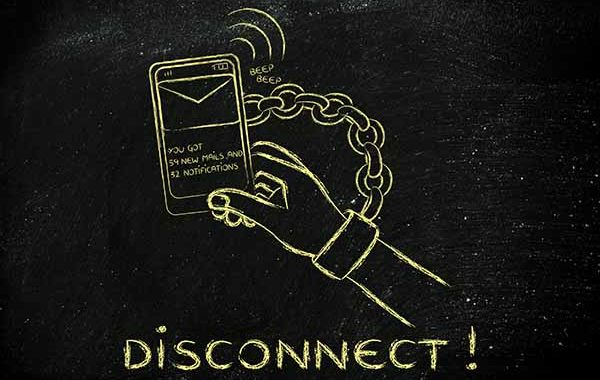 Desconexión digital, clave para reducir riesgos laborales