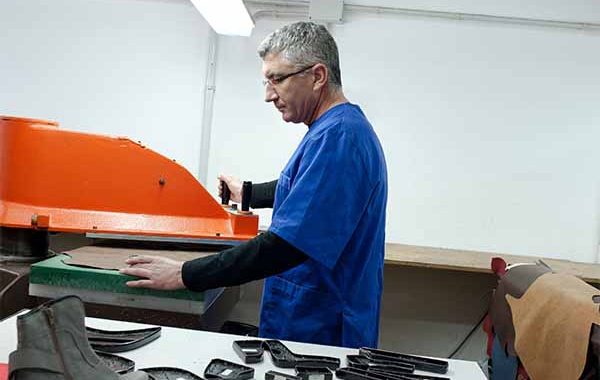 IV Jornadas de información y sensibilización de los riesgos ergonómicos del sector del calzado de la Comunidad Valenciana