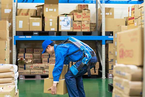 IBV avanza en la mejora de las condiciones de los puestos de trabajo con exoesqueletos y herramientas de monitorización basadas en IA