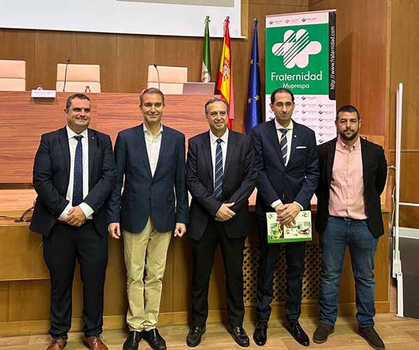 Fraternidad-Muprespa participa en Almería en una jornada sobre seguridad vial laboral